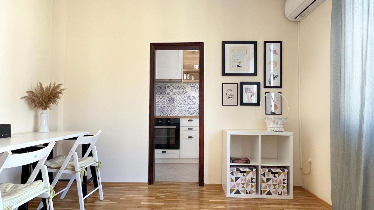 Lovely Apartment With Balcony In Pomorie Old Town By Flat Mаnаger 外观 照片